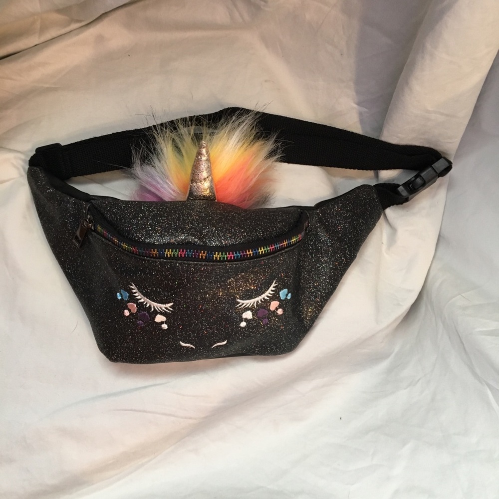 Glittered Unicorn Fannypack w/unicorn face & horn